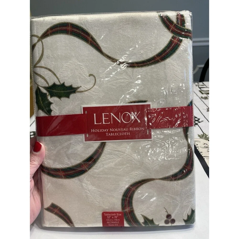 Lenox Holiday Nouveau Plaid Ribbon 52x70” Tablecloth NEW